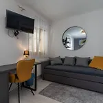 Stylish Triple With Balcony 3*