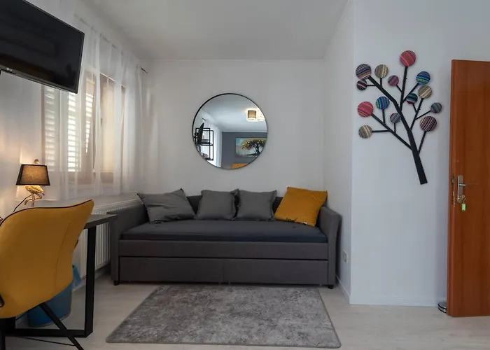 بيت ضيافة Stylish Triple With Balcony تروغير